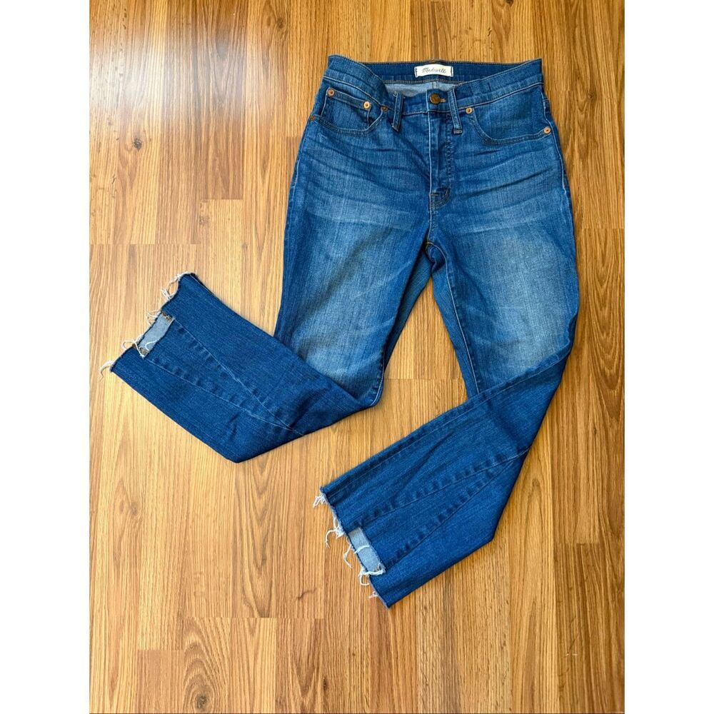 Madewell Women's Raw Hem Cali Demi-Bootcut Jeans Blue Denim Medium Wash Size 27
